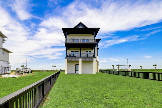 328 Seagrass, Gilchrist, TX 77617