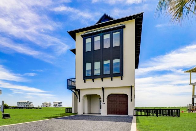 328 Seagrass, Gilchrist, TX 77617