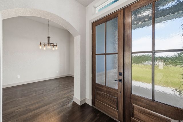 731 County Road 356, Adkins, TX 78101
