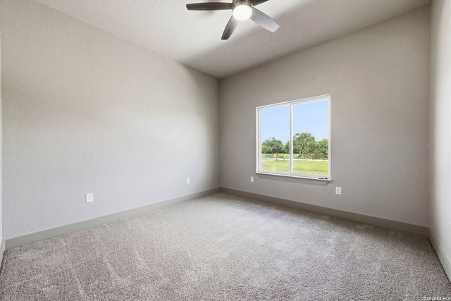 731 County Road 356, Adkins, TX 78101