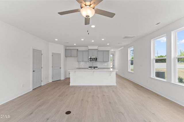 8905 Kennebec Crossing Drive 62, Angier, NC 27501