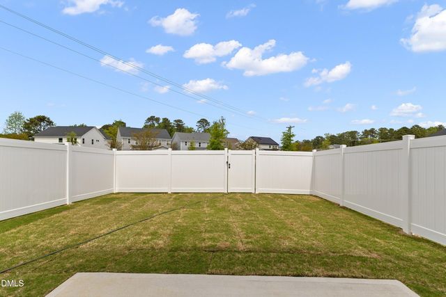 8905 Kennebec Crossing Drive 62, Angier, NC 27501