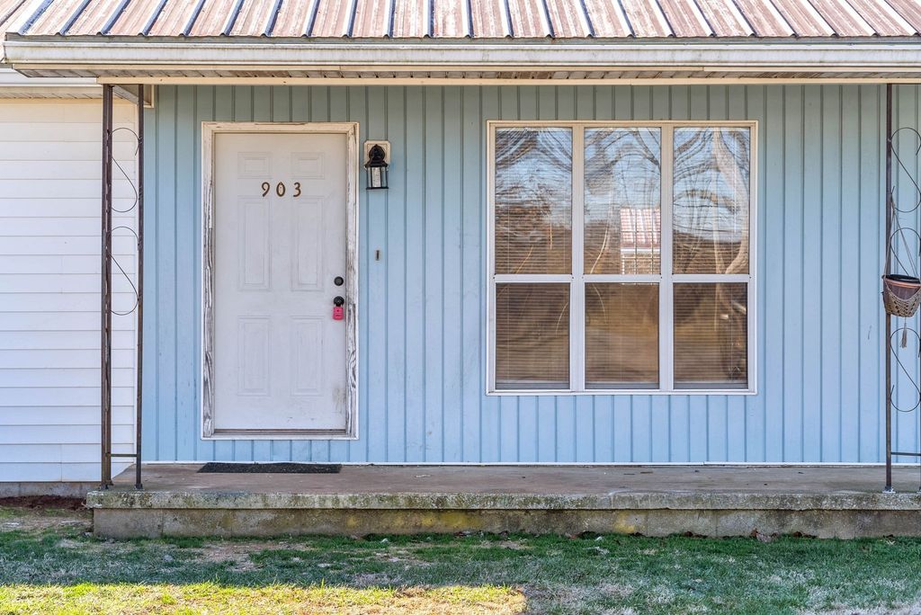 306 Thompsonville Ln unit 903, Oak Grove, KY 42262