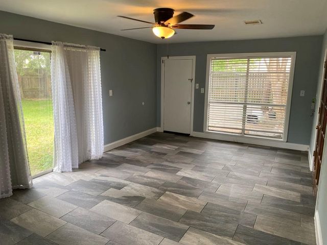 8410 Sonneville Drive, Houston, TX 77080