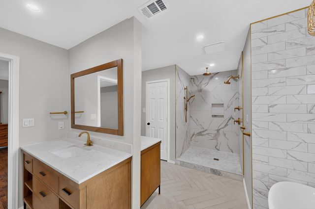 2413 Club Meadow Drive, Garland, TX 75041