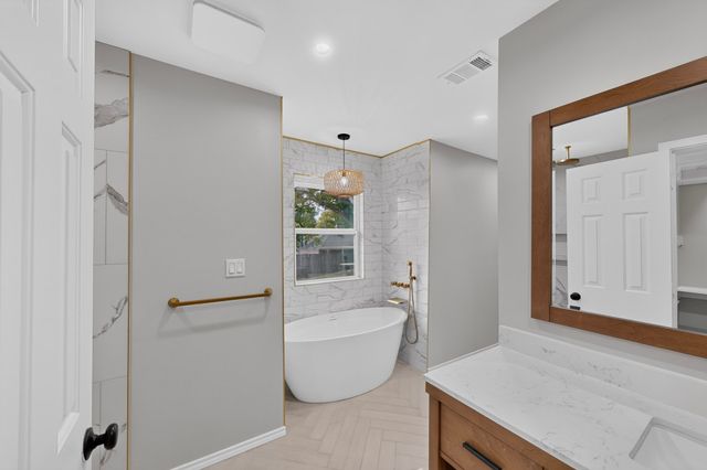 2413 Club Meadow Drive, Garland, TX 75041