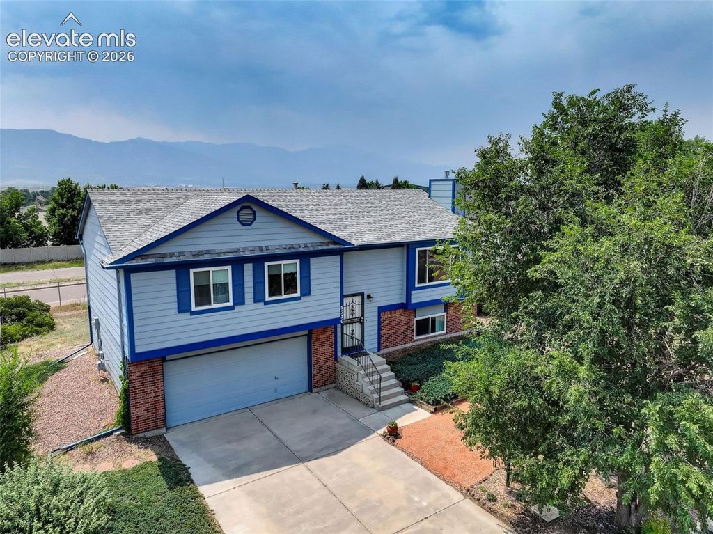5230 Bradley Circle, Colorado Springs, CO 80911 — photo 2