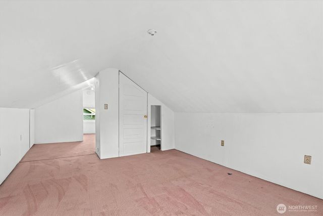 9055 Yakima Avenue, Tacoma, WA 98444