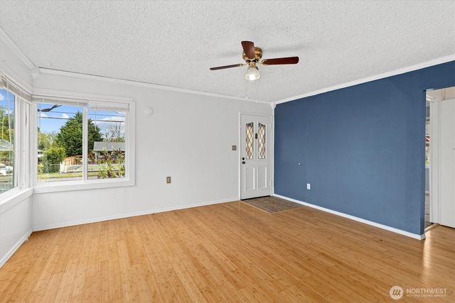 9055 Yakima Avenue, Tacoma, WA 98444