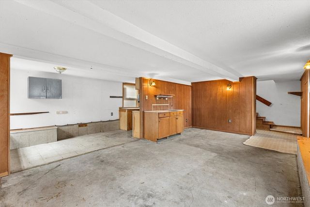 9055 Yakima Avenue, Tacoma, WA 98444
