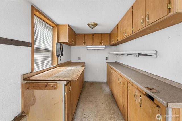 9055 Yakima Avenue, Tacoma, WA 98444