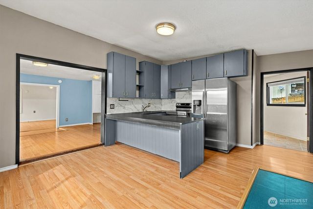 9055 Yakima Avenue, Tacoma, WA 98444