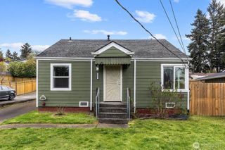 9055 Yakima Avenue, Tacoma, WA 98444