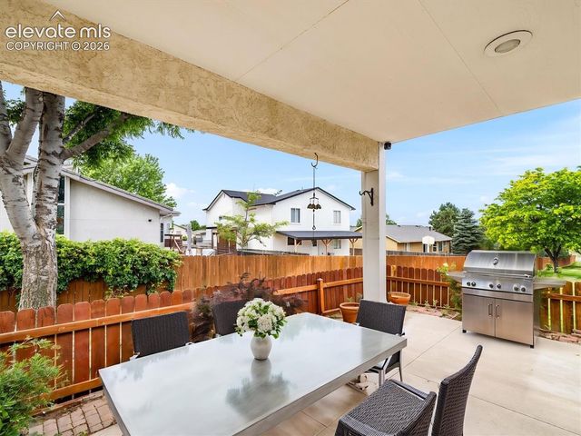 10 Brave Eagle Court, Pueblo, CO 81001