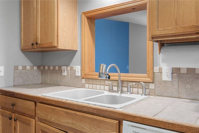 6965 Doubletree Rd NE, Cedar Rapids, IA 52402