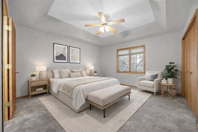 6965 Doubletree Rd NE, Cedar Rapids, IA 52402