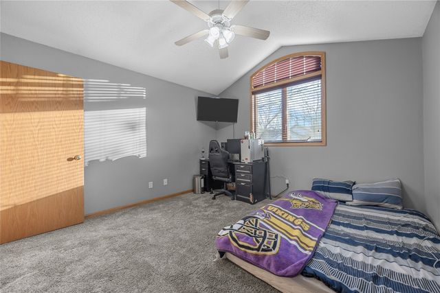 6965 Doubletree Rd NE, Cedar Rapids, IA 52402