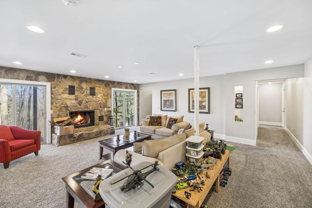 114 Carpenter Road, Dunlap, TN 37327