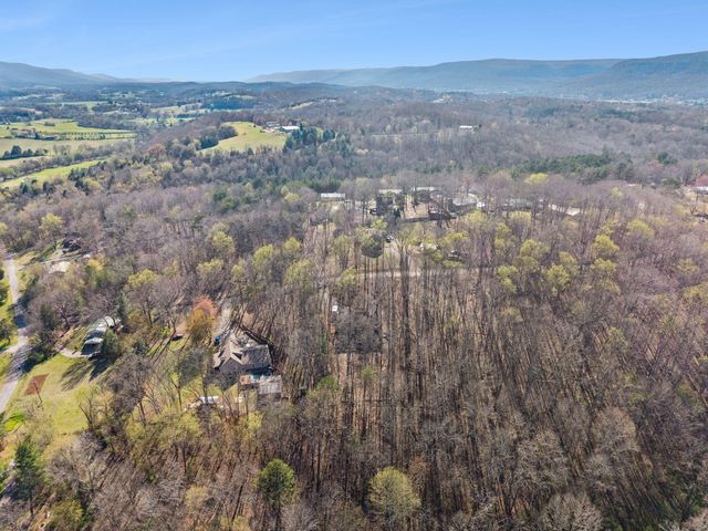 114 Carpenter Road, Dunlap, TN 37327