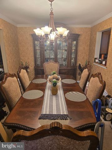 12112 APACHE TEARS CIR, Laurel, MD 20708