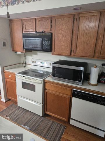 12112 APACHE TEARS CIR, Laurel, MD 20708