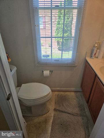 12112 APACHE TEARS CIR, Laurel, MD 20708