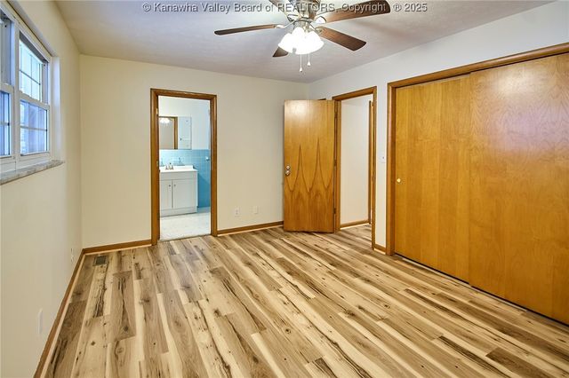 4915 Chesterfield Avenue, Charleston, WV 25304