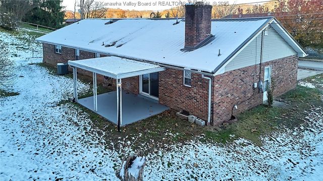 4915 Chesterfield Avenue, Charleston, WV 25304