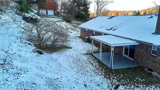 4915 Chesterfield Avenue, Charleston, WV 25304