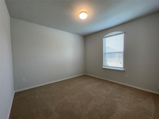 5817 Brookville Drive, Fort Worth, TX 76179