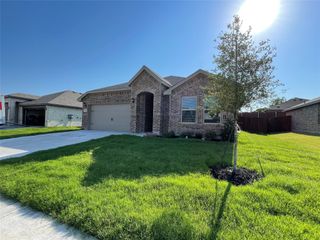 5817 Brookville Drive, Fort Worth, TX 76179