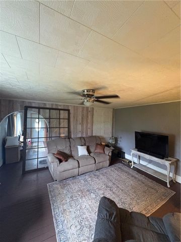 5 First Street, Perry Twp, PA 15482