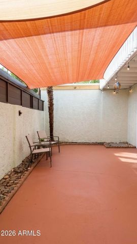 1012 E HIGHLAND Avenue, Phoenix, AZ 85014