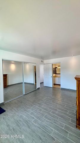 1012 E HIGHLAND Avenue, Phoenix, AZ 85014