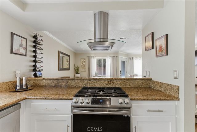 700 W Almond Street, Compton, CA 90220