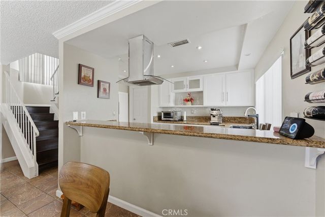 700 W Almond Street, Compton, CA 90220