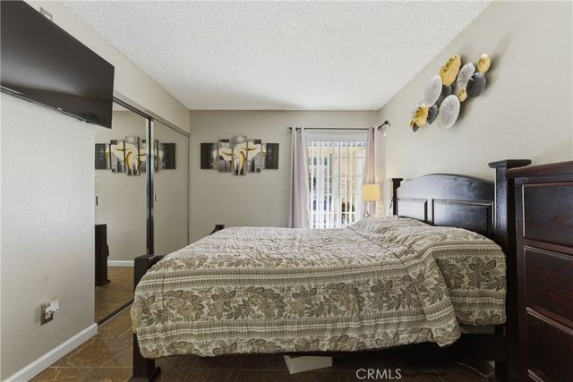 700 W Almond Street, Compton, CA 90220