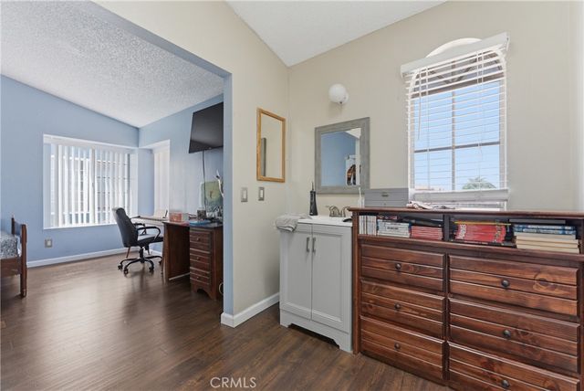700 W Almond Street, Compton, CA 90220