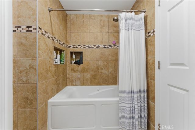 700 W Almond Street, Compton, CA 90220