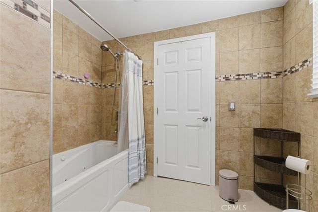 700 W Almond Street, Compton, CA 90220