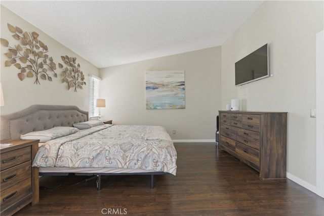 700 W Almond Street, Compton, CA 90220