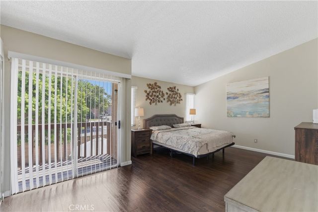 700 W Almond Street, Compton, CA 90220