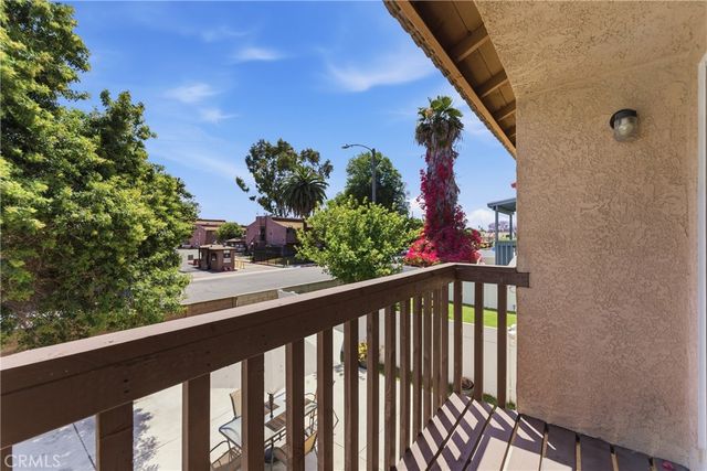 700 W Almond Street, Compton, CA 90220