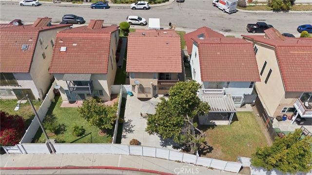 700 W Almond Street, Compton, CA 90220