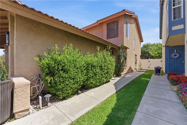 700 W Almond Street, Compton, CA 90220