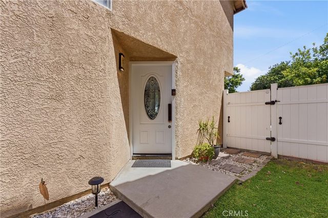 700 W Almond Street, Compton, CA 90220