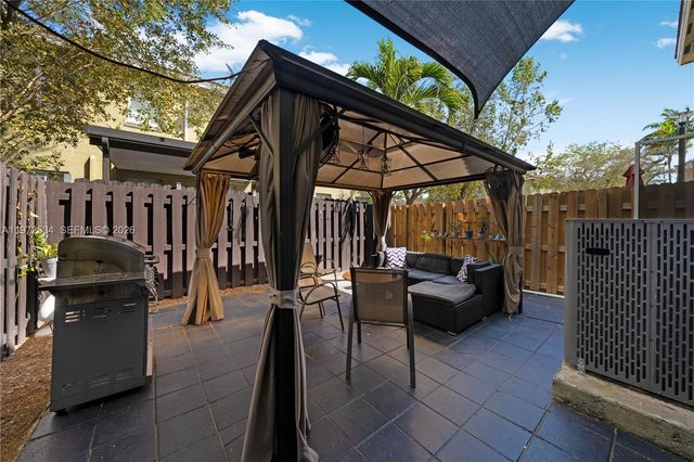 1449 SE 24th Rd, Homestead, FL 33035