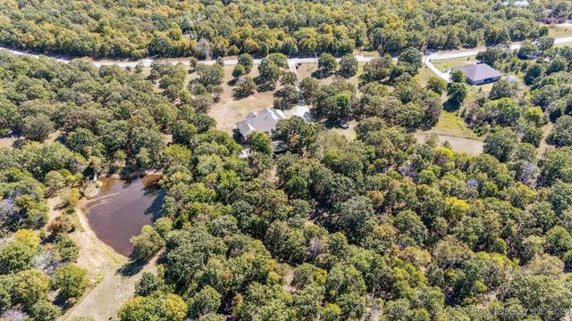 16615 Richardson Road, Skiatook, OK 74070