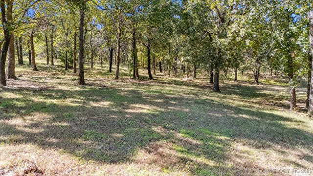 16615 Richardson Road, Skiatook, OK 74070