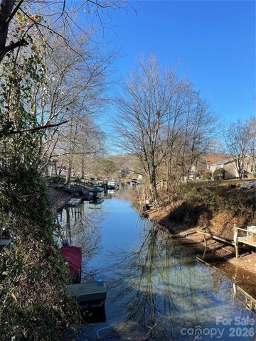 150 Driftwood Drive, Mooresville, NC 28117